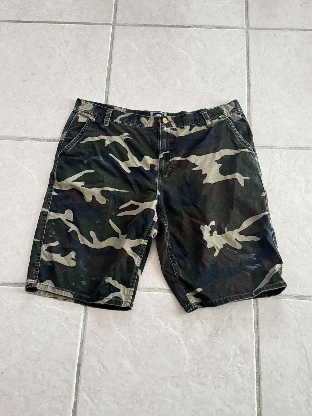 Freeworld Camouflage Cotton Shorts Size 38